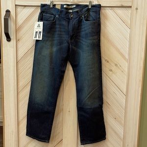 DKNY Jeans 34 x 30” Soho Relaxed Mens Jeans - new with tags
